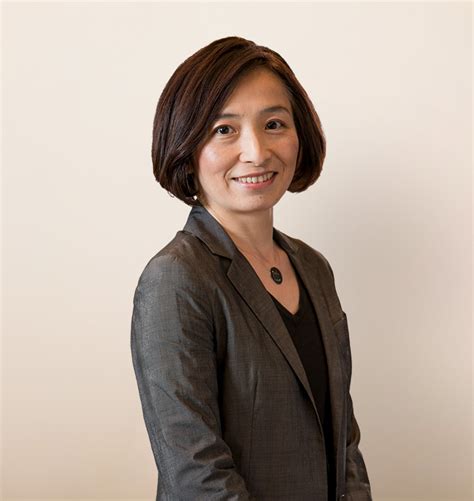 Hitomi IWASE .